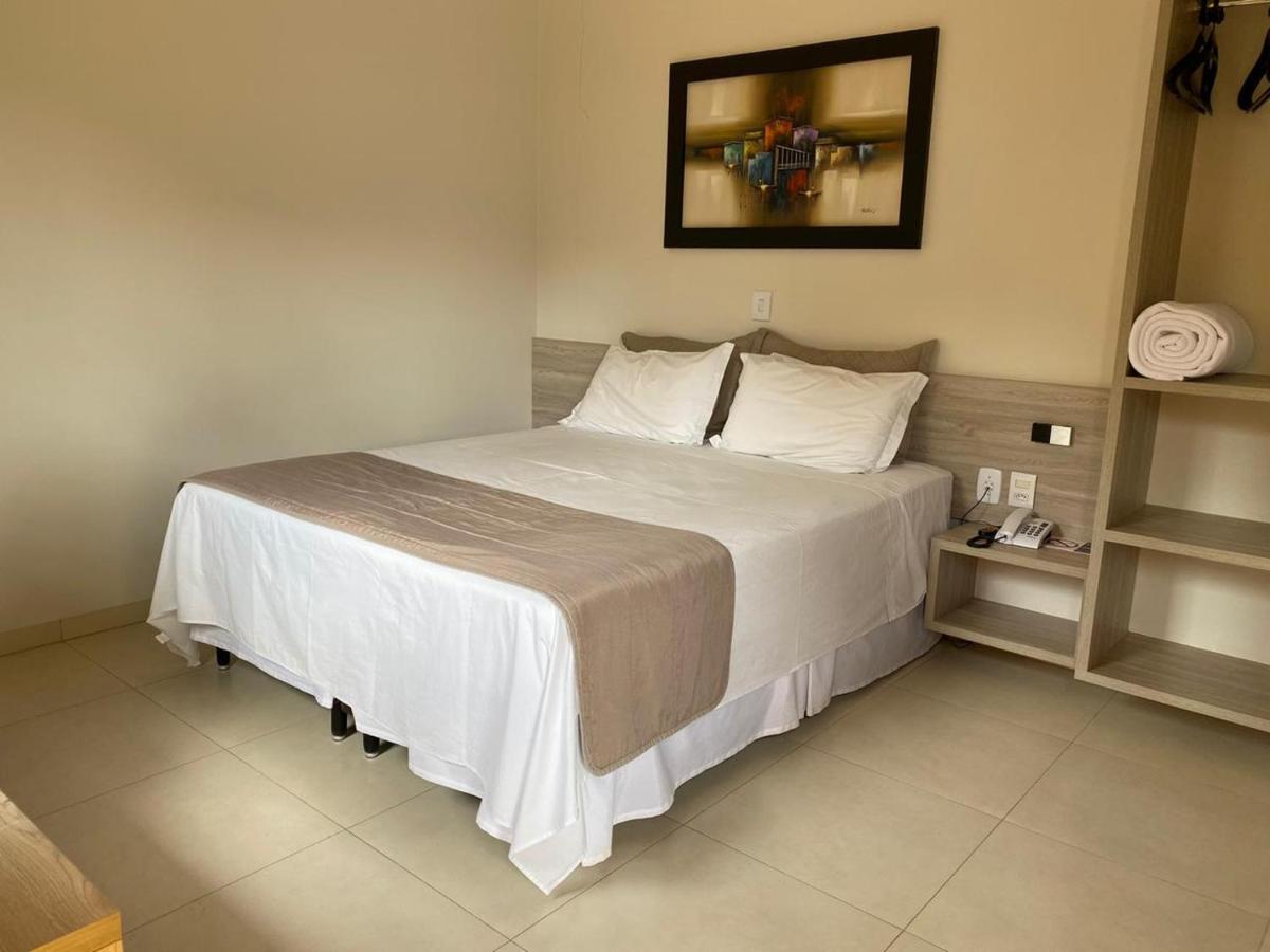 Rossi Hotel Comodoro Екстер'єр фото