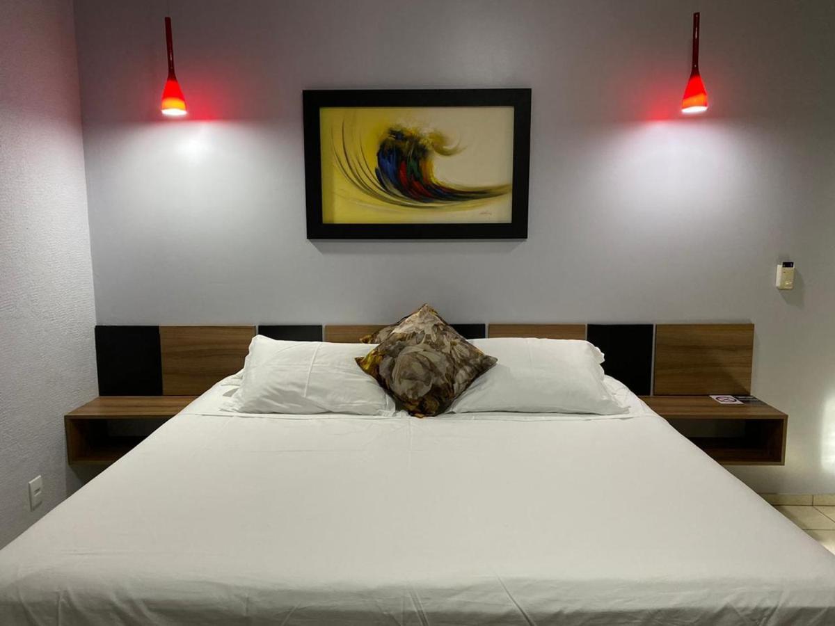 Rossi Hotel Comodoro Екстер'єр фото